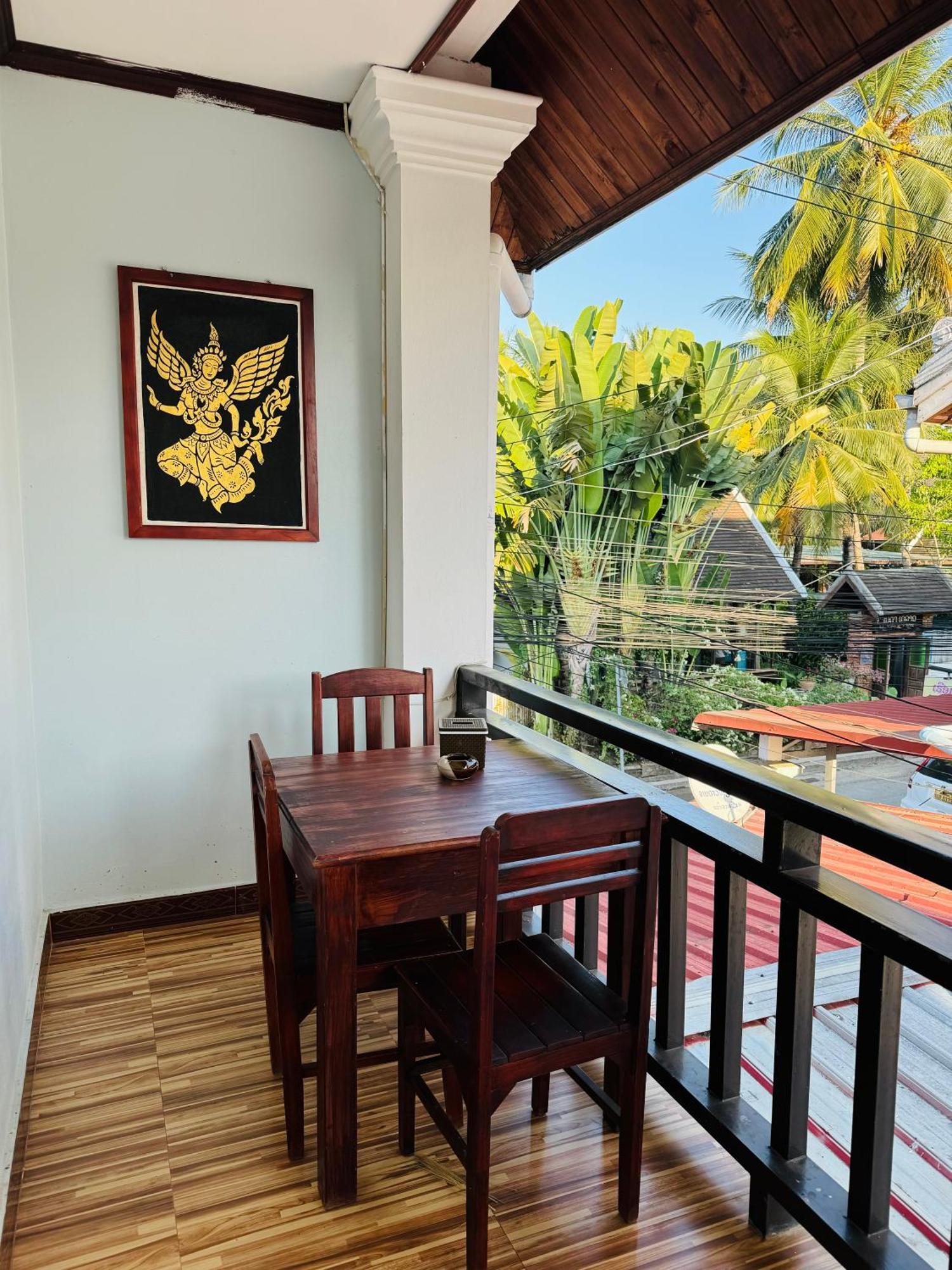 Singharat Boutique House Bed & Breakfast หลวงพระบาง ภายนอก รูปภาพ
