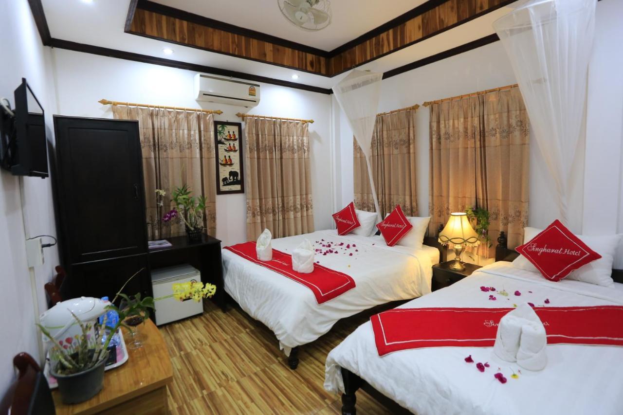 Singharat Boutique House Bed & Breakfast หลวงพระบาง ภายนอก รูปภาพ